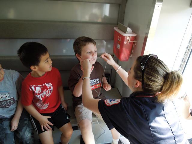 Students trying commonly used equipment Photo: Nanuet EMS