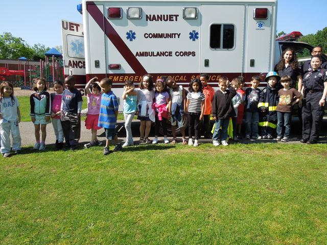 A class photo with volunteers Photo: Nanuet EMS