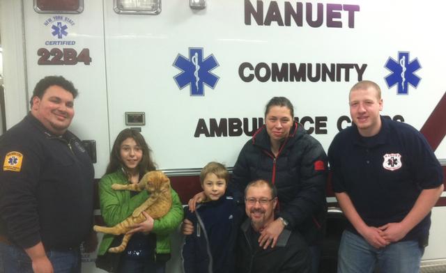 The kitten's family Photo: Nanuet EMS