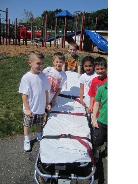 Elementary School Community Day Photo: Nanuet EMS